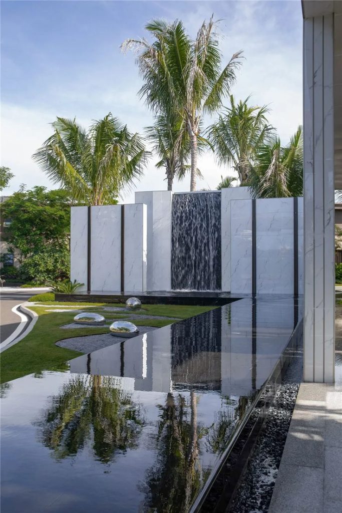 69b4301b9ff3d8ad9ed6a0f70f90108b